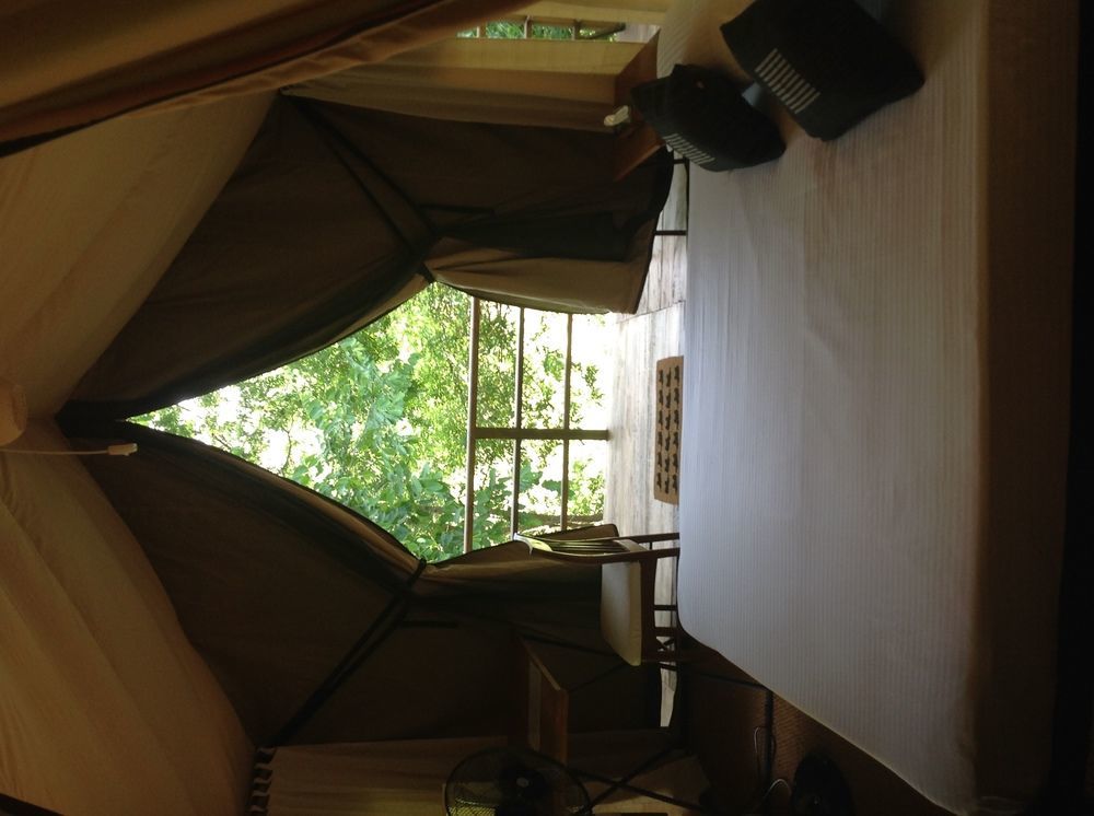 Kula Kula Luxury Camping Resort Udawalawe Exterior photo